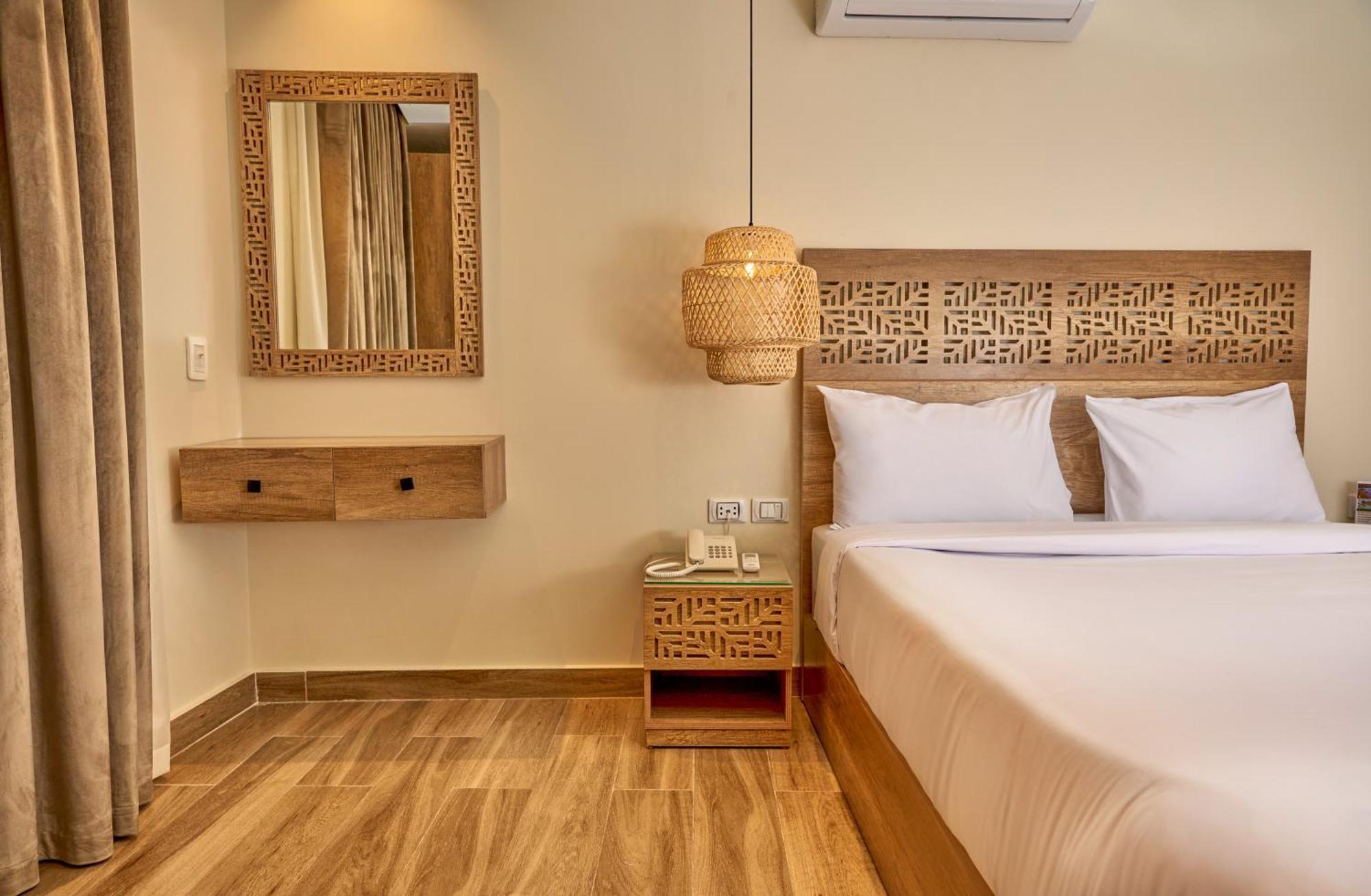 Lotus Inn Kafret el-Gabal Exteriör bild