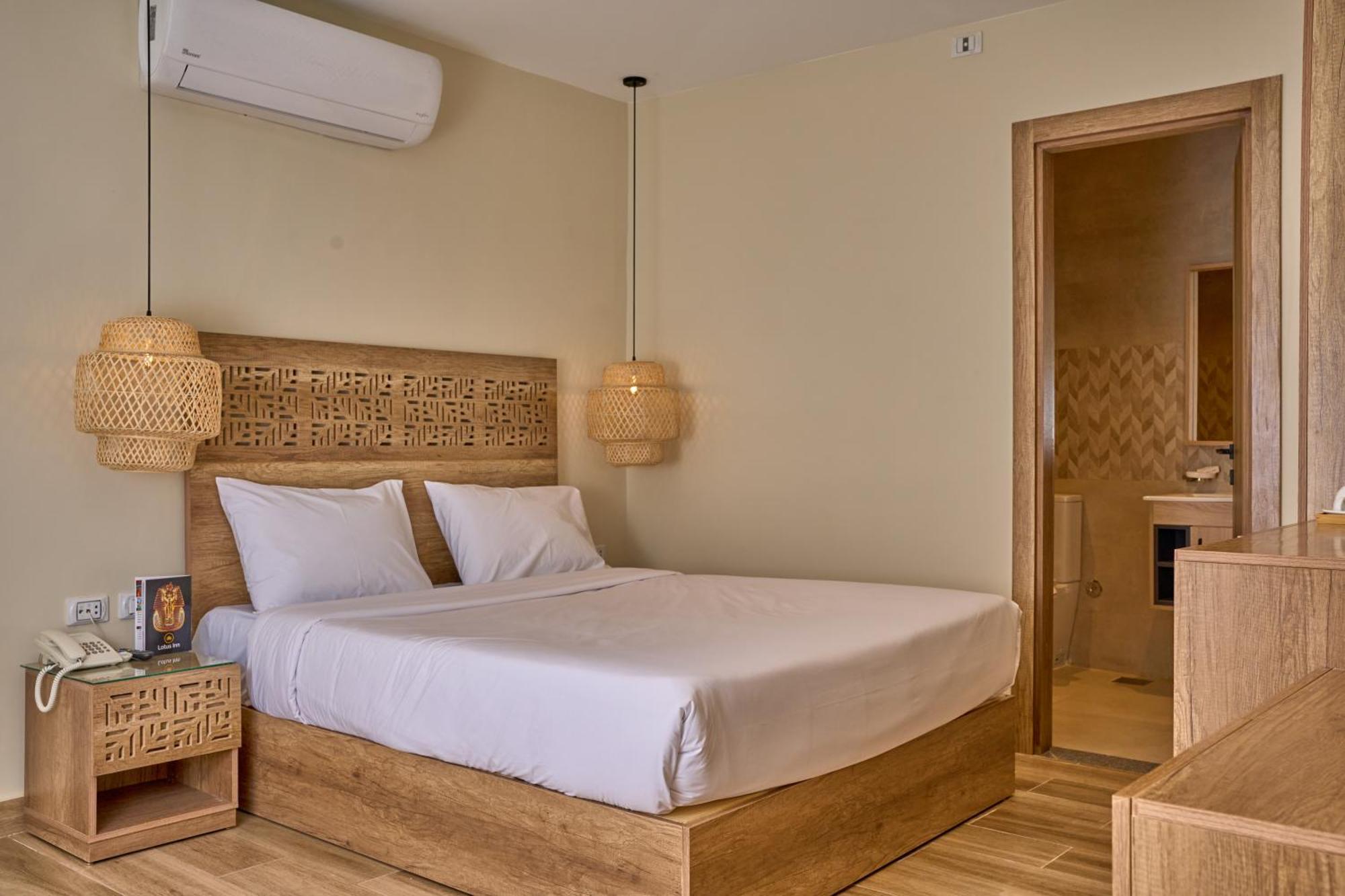 Lotus Inn Kafret el-Gabal Exteriör bild