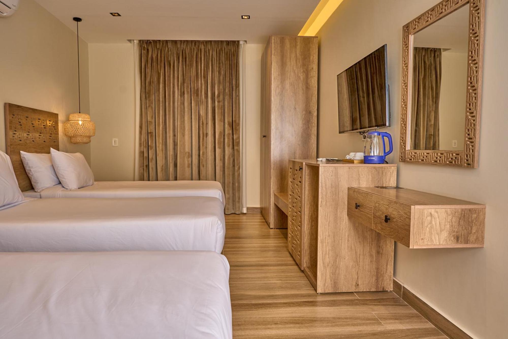 Lotus Inn Kafret el-Gabal Exteriör bild