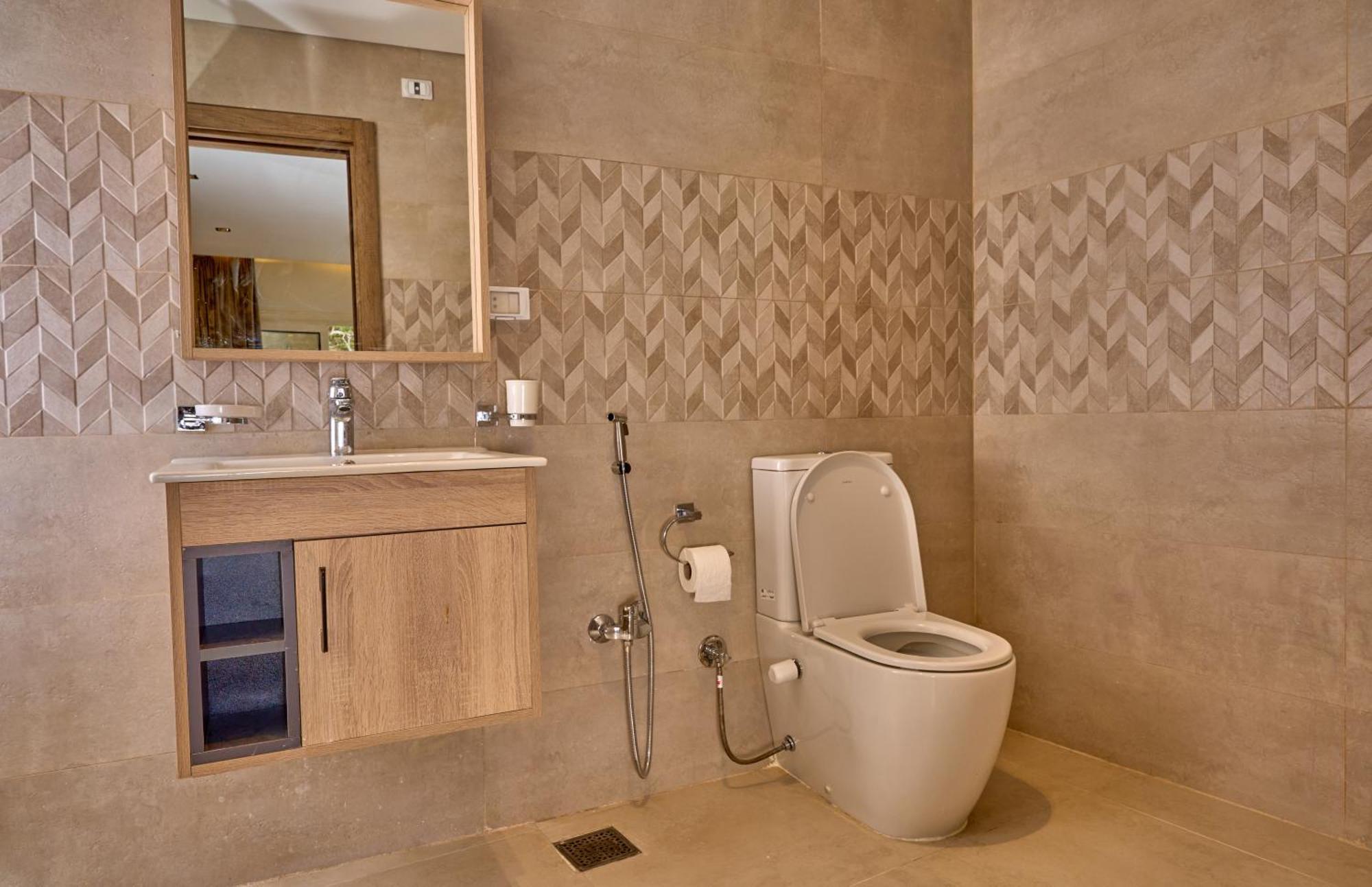 Lotus Inn Kafret el-Gabal Exteriör bild